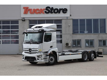 الشاسيه شاحنة MERCEDES-BENZ Actros