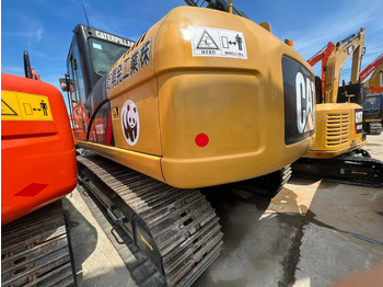 حفارات زحافة CATERPILLAR 323D