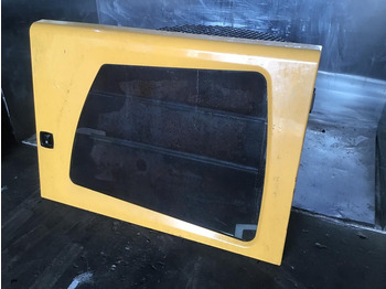 باب و قطع الغيار LIEBHERR