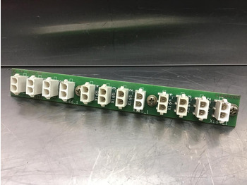 النظام الكهربائي LIEBHERR