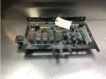 النظام الكهربائي LIEBHERR