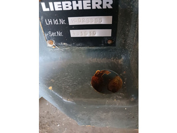 المحور و قطع الغيار LIEBHERR