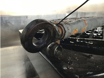 قيادة السيارة Liebherr Track Rod: صور 2