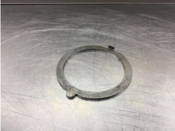 المحرك و قطع الغيار LIEBHERR