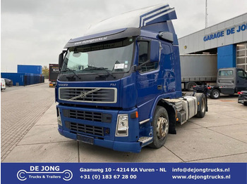 شاحنة جرار VOLVO FM 300