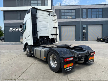 شاحنة جرار Volvo FH 13.500 Globetrotter XL / I-parkCool / Alcoa / 2x Tank: صور 4