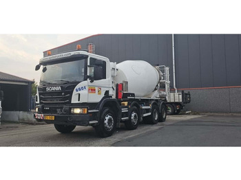 شاحنة خلاطة خرسانة LIEBHERR