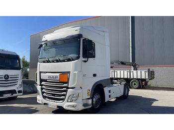 شاحنة جرار DAF XF 510