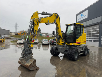 حفارة على عجلات LIEBHERR