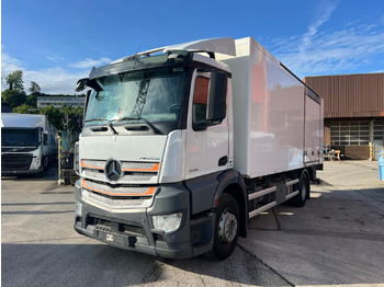 مبردة شاحنة MERCEDES-BENZ Antos 1843