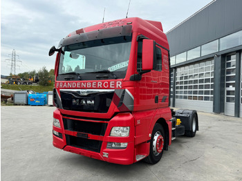 شاحنة جرار MAN TGX 18.440