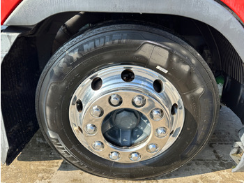 شاحنة جرار VOLVO FH-420 4x2 Lowdeck: صور 4