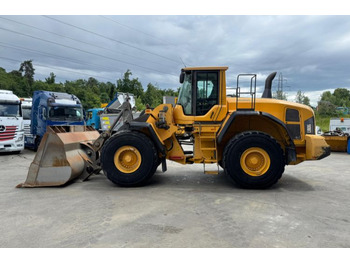 اللودر بعجل VOLVO L180G