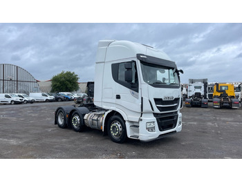شاحنة جرار IVECO Stralis 460