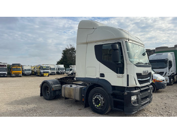شاحنة جرار IVECO Stralis 460