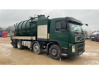 شاحنة صهريج VOLVO FM