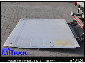 الخيمة نصف مقطورة SCHMITZ Getränke, Lenkachse, LBW, Ladebordwand, kurzer Aufbau: صور 2