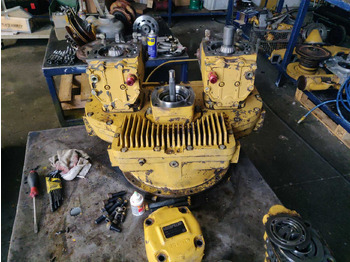 نقل الحركة CATERPILLAR