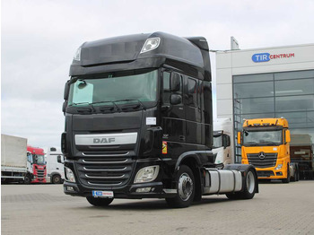 شاحنة جرار DAF XF 460