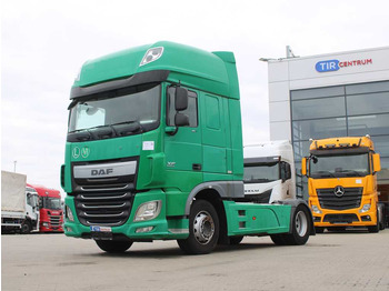 شاحنة جرار DAF XF 460