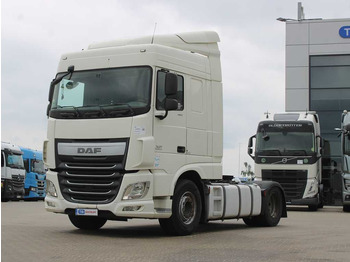 شاحنة جرار DAF XF 460
