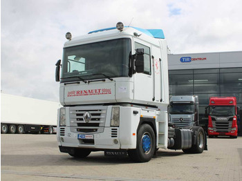 شاحنة جرار RENAULT Magnum 440