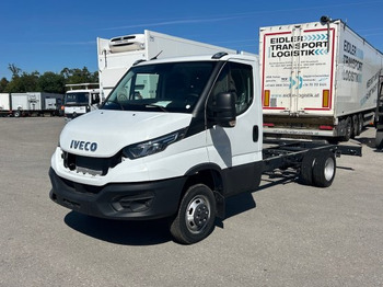 الشاسيه شاحنة IVECO Daily