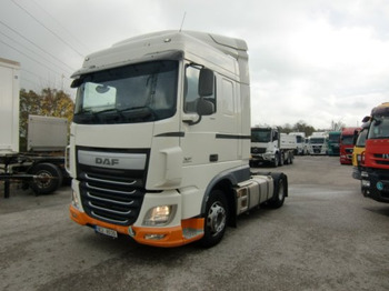 شاحنة جرار DAF XF 106 460