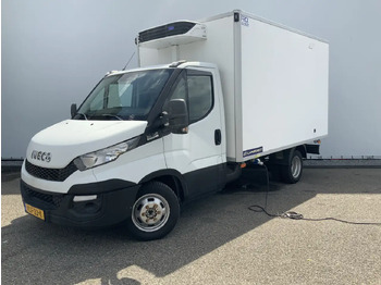الشاحنات الصغيرة المبردة IVECO Daily 35c13