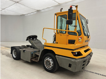 شاحنة جرار Terberg Terminal tractor: صور 3