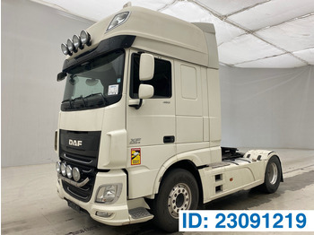 شاحنة جرار DAF XF 460