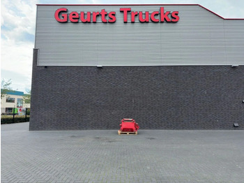 رافعة مجنزرة LIEBHERR LTR 1100