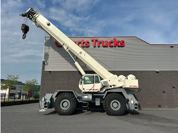 رافعة الطرق الوعرة TEREX