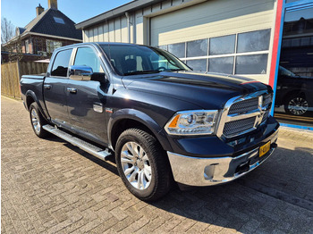 شاحنة البيك أب DODGE