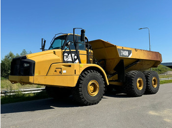 شاحنة مفصلية CATERPILLAR 740B