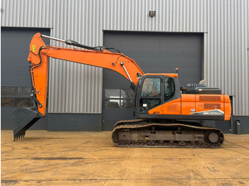 حفارات زحافة DOOSAN DX225LC-7
