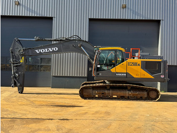 حفارات زحافة VOLVO EC250ENL