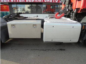 شاحنة جرار DAF CF 440: صور 5