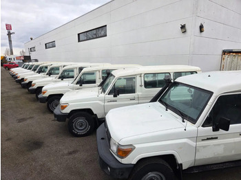 شاحنة البيك أب Toyota Land Cruiser HZJ76 + HZJ78L + PICKUP 4WD EXPORT OUT EU ONLY: صور 3