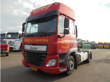 شاحنة جرار DAF CF 440