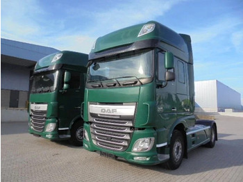 شاحنة جرار DAF XF 106 460