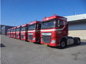 شاحنة جرار DAF XF 440