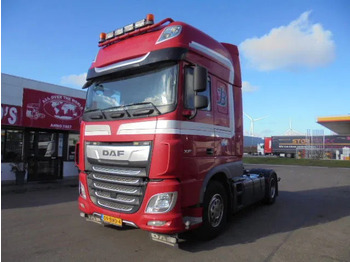 شاحنة جرار DAF XF 480