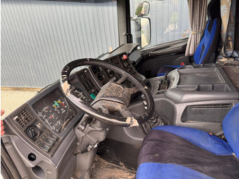شاحنة صهريج لنقل الوقود Scania P 124.360: صور 5