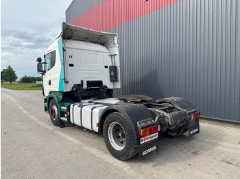 شاحنة جرار SCANIA 114