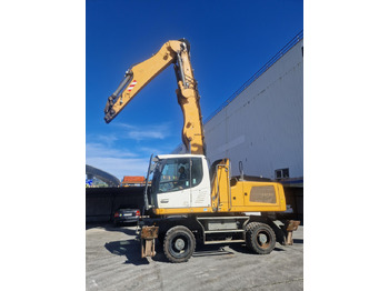 حفارة النقل والشحن LIEBHERR LH 30 M