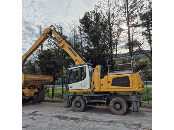 حفارة النقل والشحن LIEBHERR LH 30 M