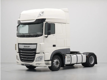 شاحنة جرار DAF XF 480