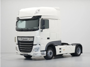 شاحنة جرار DAF XF 480