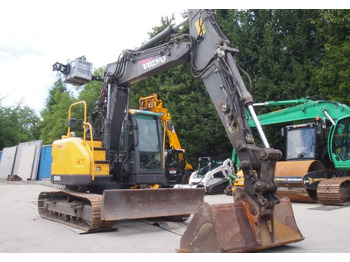 حفارات زحافة Koparka gąsienicowa Volvo ECR145D 2010 KOPARKA VOLVO: صور 2